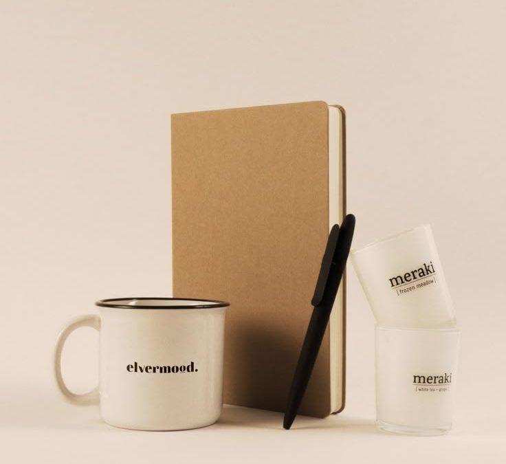 Convierte tu Marca en una Potencia con Merchandising Personalizado